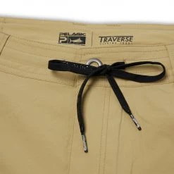 Apparel Traverse Hybrid Fishing Shorts