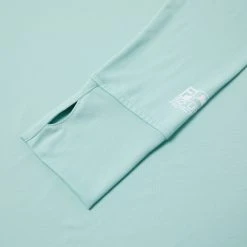 Apparel Aquatek Twilight Hooded Fishing Shirt - Women's 8 Apparel Aquatek Twilight Hooded Fishing Shirt - Women's